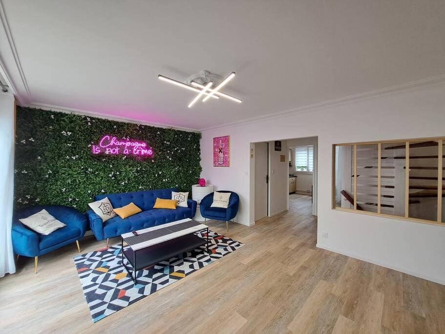 Camden - Exterieur Et Parking Apartment Reims Exterior photo